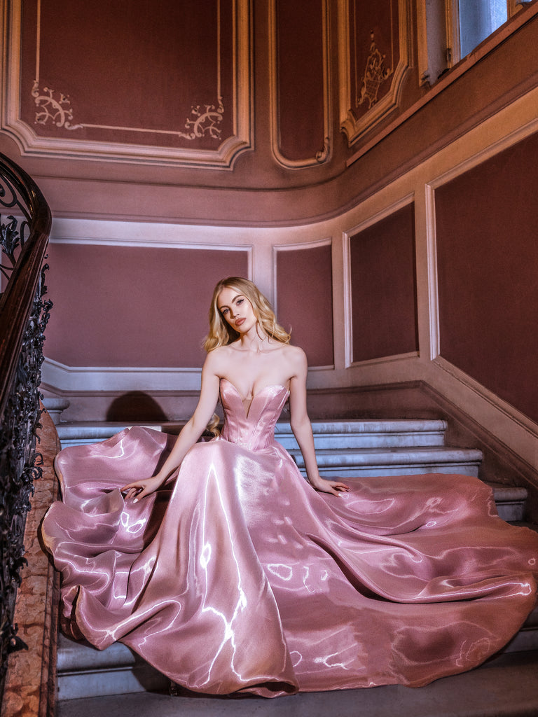 Luxurious Designer Gowns By Caviar Couture Haute Couture Dresses luxurious-designer-gowns-by-caviar-couture-haute-couture-dresses